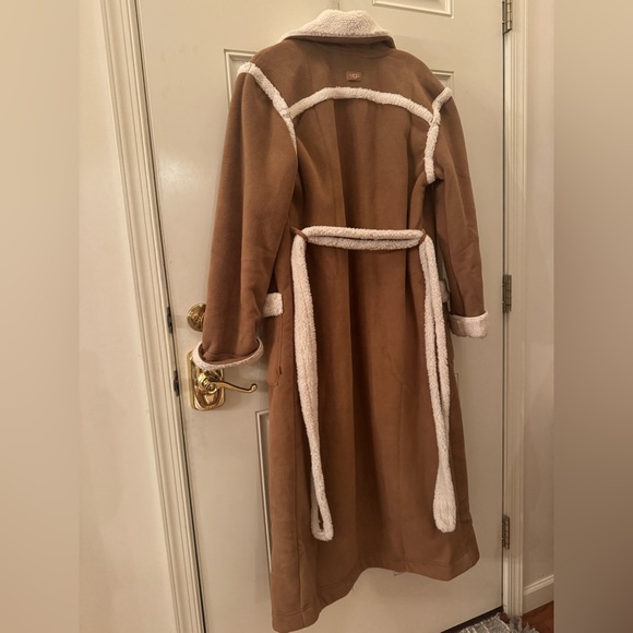 Women's Notch-Lapel Tie-Waist Classic Robe NWT - Picture 5 of 8